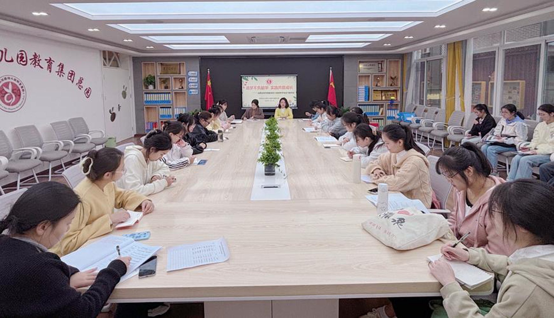 学思悯教育